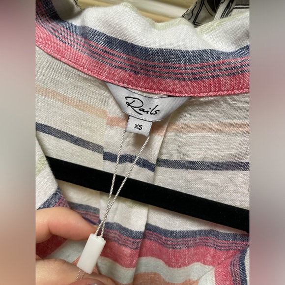 ✨ RAILS || linen blouse ✨ - Picture 5 of 6